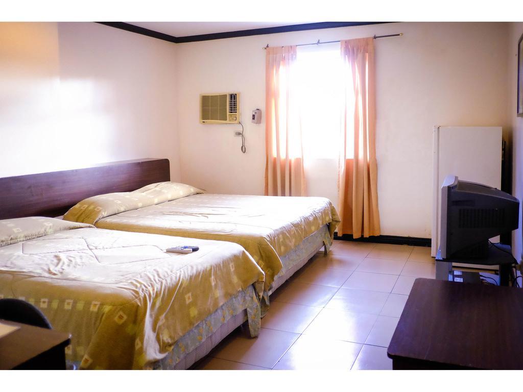 Crowne Garden Hotel Cebu Oda fotoğraf
