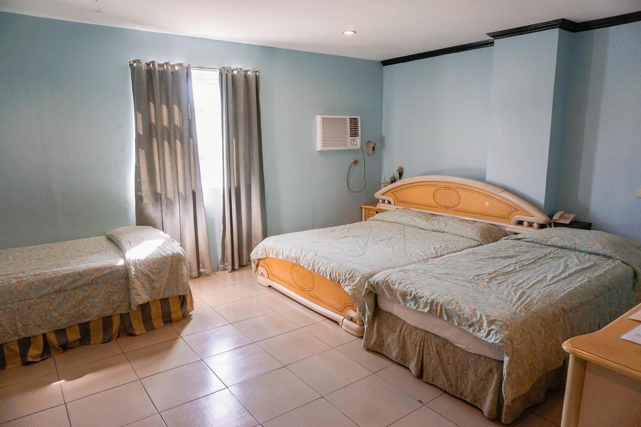 Crowne Garden Hotel Cebu Dış mekan fotoğraf