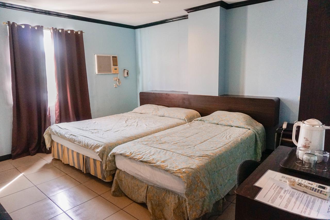Crowne Garden Hotel Cebu Dış mekan fotoğraf